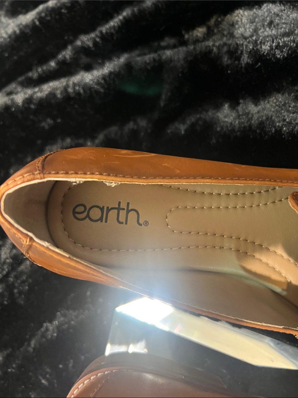 Earth Women's Cognac Leather Slip-On Loafers - Picture 2 of 10